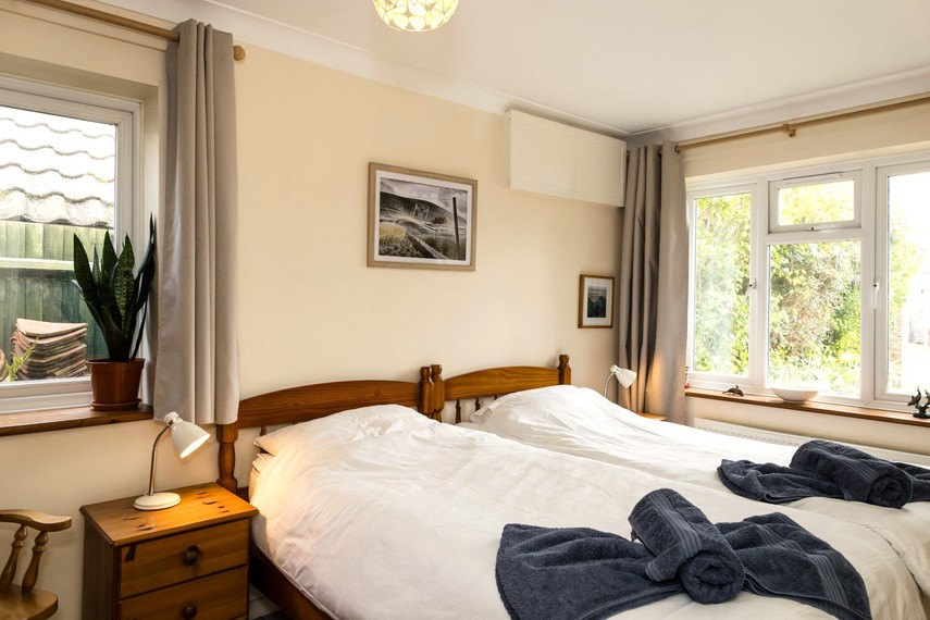 bedroom at Pevensey Bay Airbnb